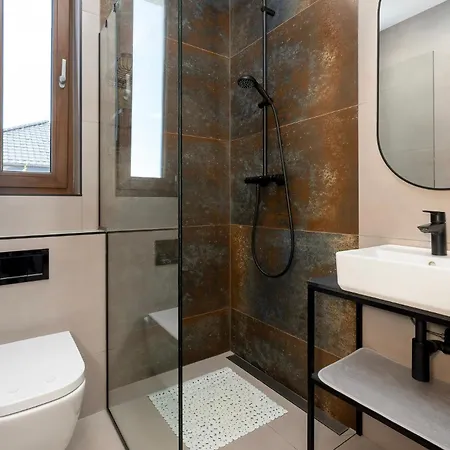 Piaskowa 11 Гонски