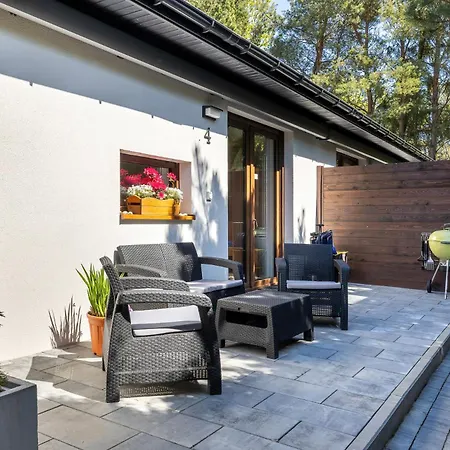 Piaskowa 11 Гонски