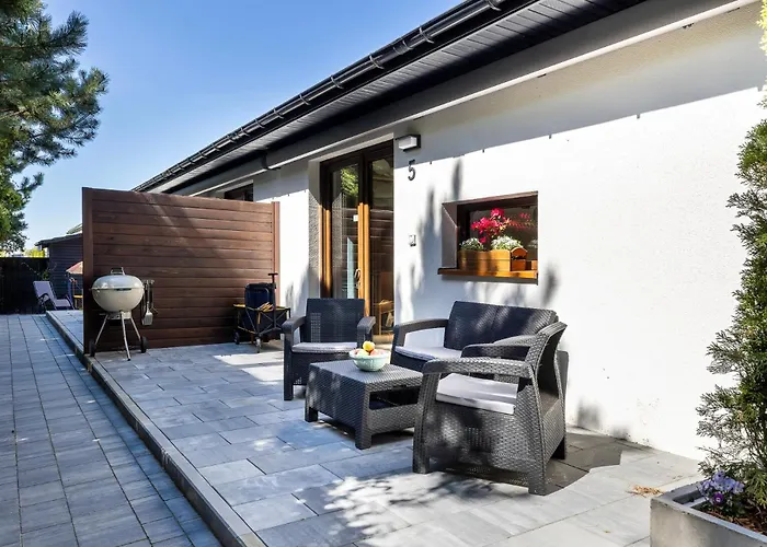 Апартаменты Piaskowa 11 Гонски